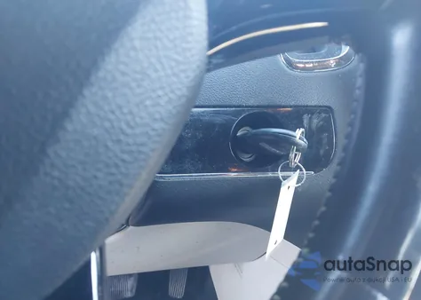 2018 Dodge Grand Caravan Sxt z USA, uszkodzony, nr VIN 2C4RDGCG6JR298767